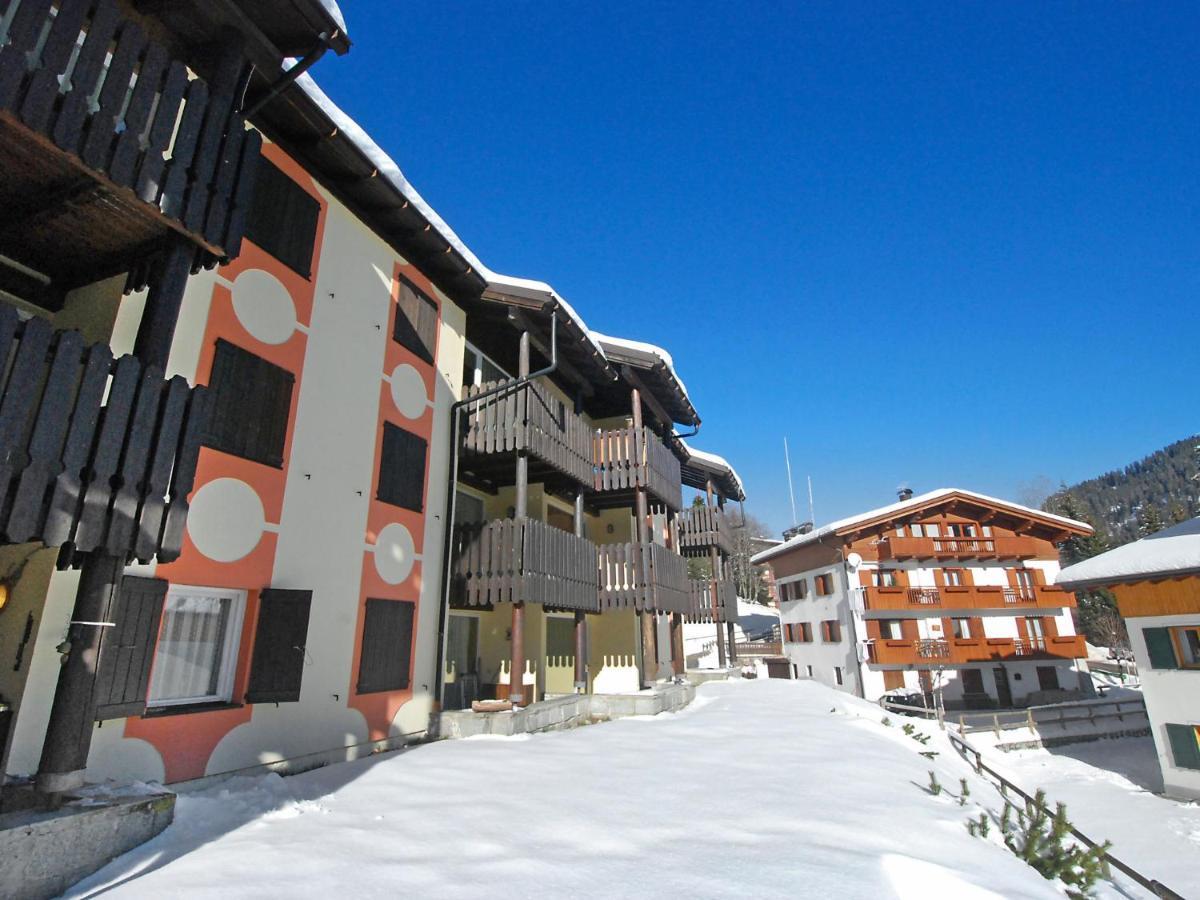 Apartment Fienili Di Brenta-2 By Interhome Madonna di Campiglio Luaran gambar