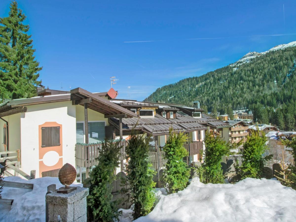 Apartment Fienili Di Brenta-2 By Interhome Madonna di Campiglio Luaran gambar