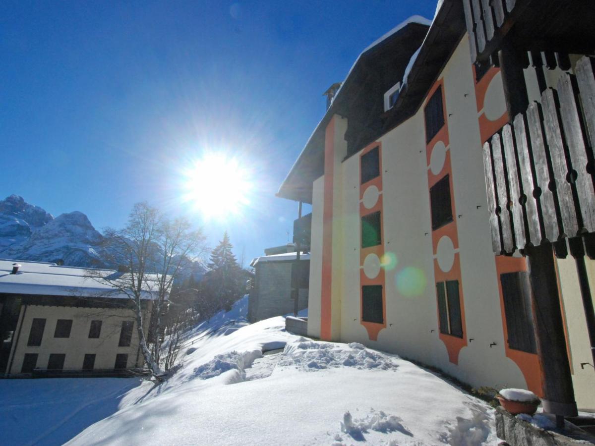 Apartment Fienili Di Brenta-2 By Interhome Madonna di Campiglio Luaran gambar